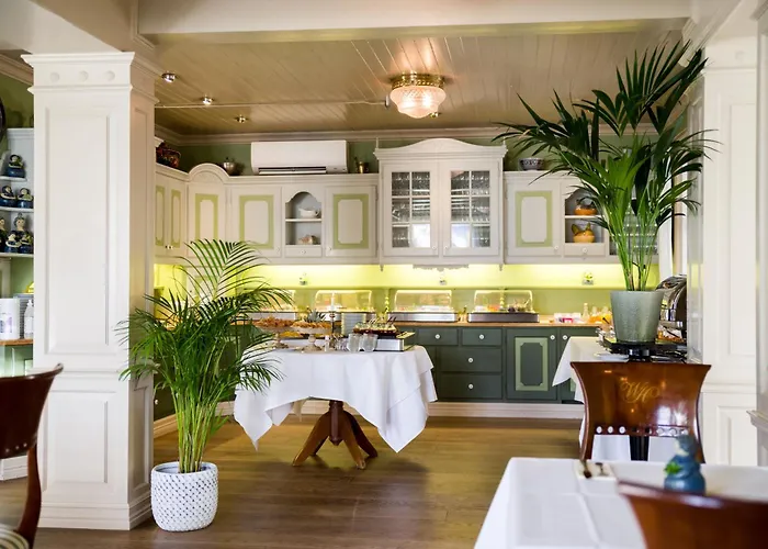 Walaker Hotel